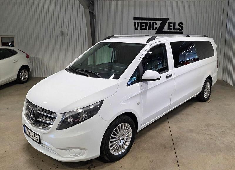 Vit Begagnad 2018 Mercedes Vito Minibuss | 299 000 kr - Bild 1/4