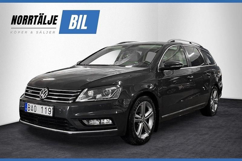 Mörkgrå Begagnad 2013 VW Passat R-line Kombi | 119 900 kr (Lite dyr) - Bild 1/4