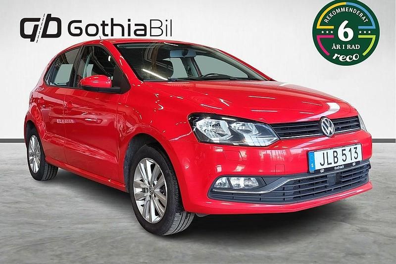 Begagnad VW Polo S 90 HK (66 kW) 2015 Röd Halvkombi