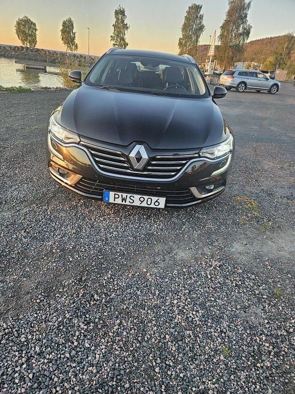 Svart Begagnad 2018 Renault Talisman GrandTour Kombi | 149 000 kr (Marknadspris) - Bild 1/4
