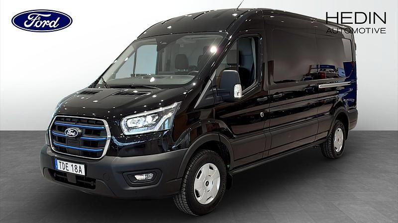Svart Ny 2026 Ford E-Transit Van | 917 600 kr - Bild 1/4
