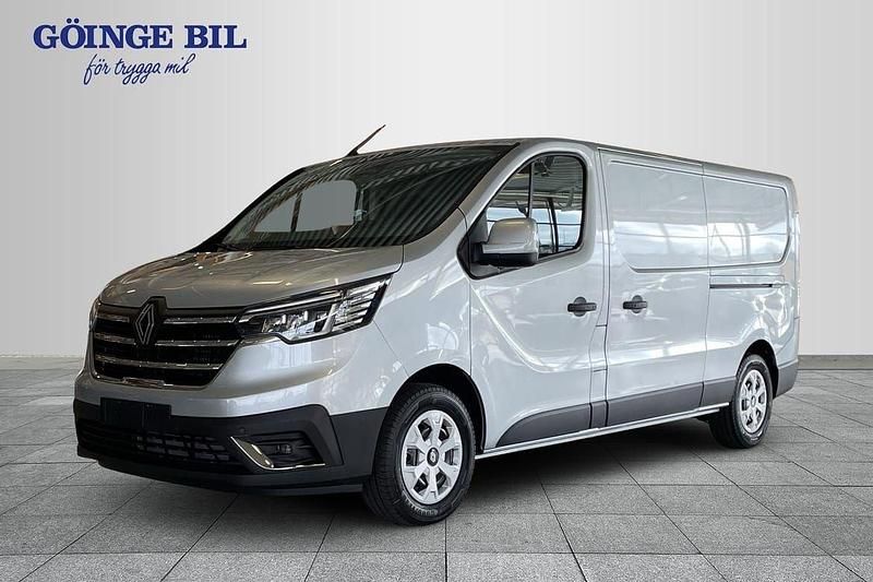 Grå Ny 2025 Renault Trafic Van | 432 375 kr (Superpris) - Bild 1/4