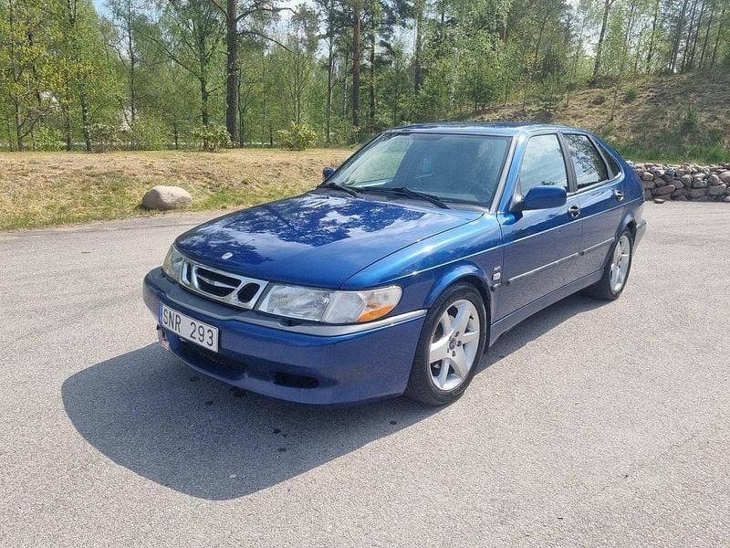 Begagnad 2001 Saab 9-3 Aero Halvkombi | 12 500 kr - Bild 1/4