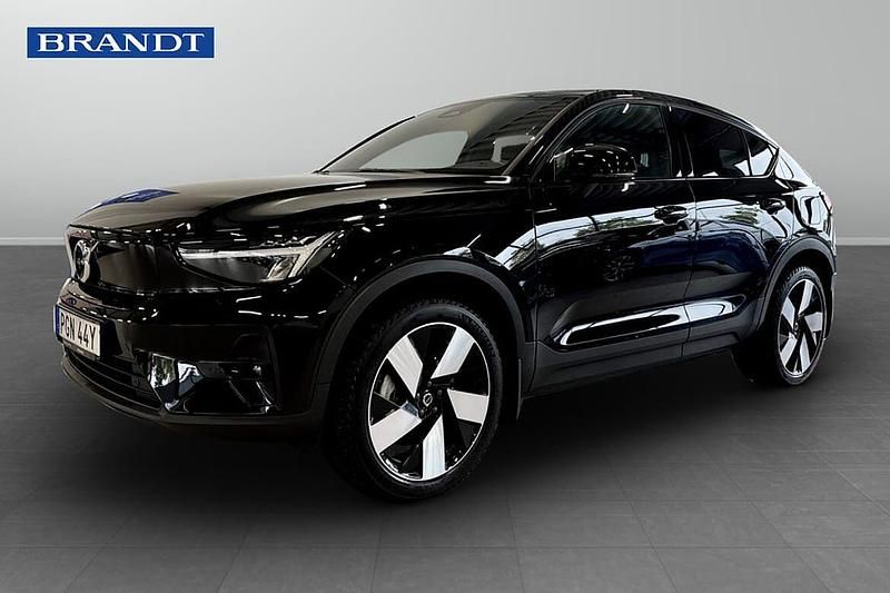 Svart Begagnad 2023 Volvo EC40 Plus SUV | 379 900 kr - Bild 1/4