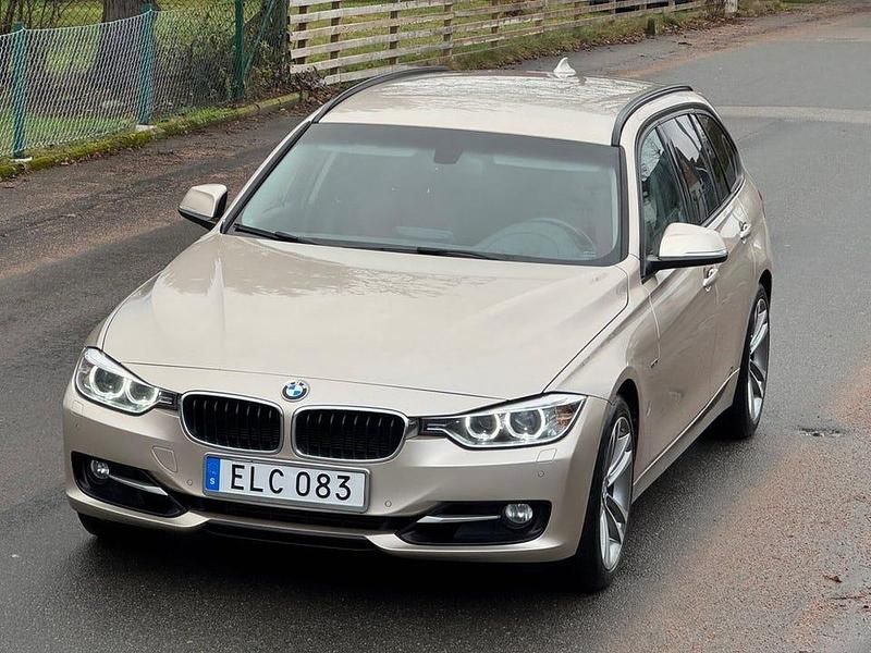 Begagnad BMW 328 Sport Line 245 HK (180 kW) 2013 Silver Kombi