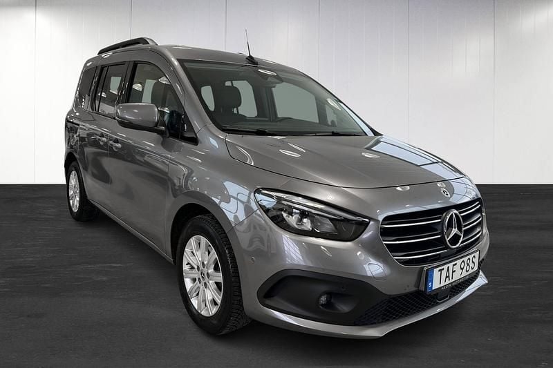 Begagnad Mercedes 180 116 HK (85 kW) 2024 Grå Sedan