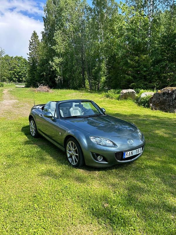 Begagnad Mazda MX5 126 HK (92 kW) 2011 Cab