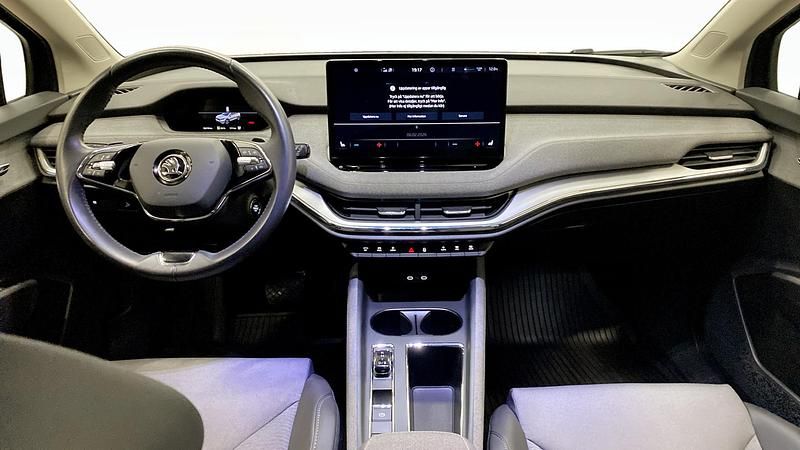 Begagnad Skoda Enyaq iV 150 kW (204 HK) 2022 Svart SUV