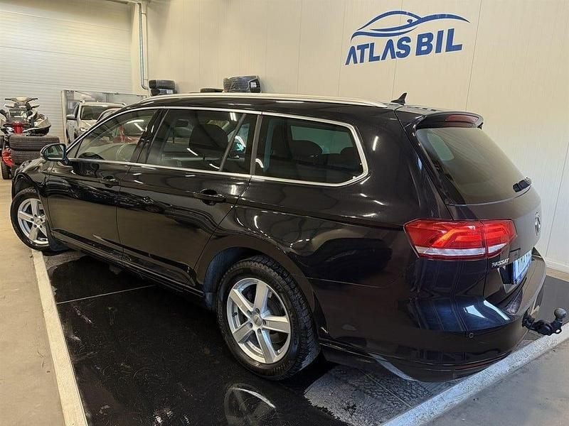 Begagnad VW Passat 150 HK (110 kW) 2018 Svart Kombi