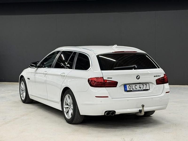 Begagnad BMW 520 190 HK (139 kW) 2015 Vit