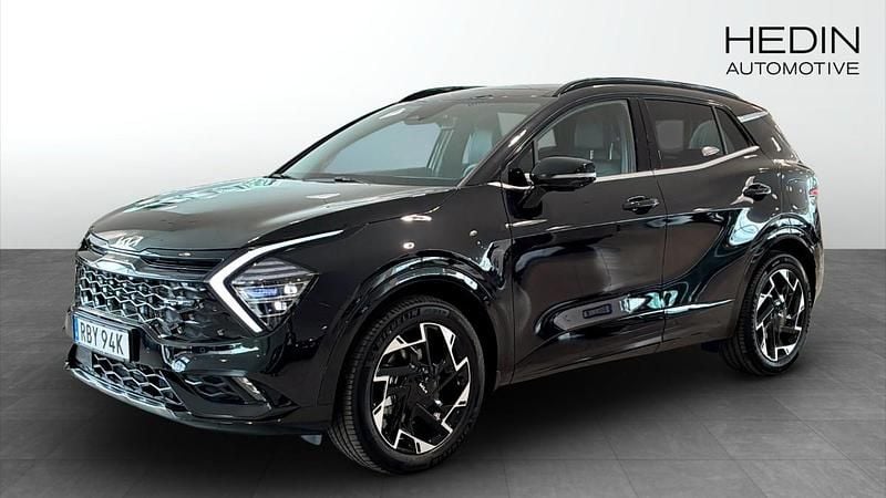 Svart (black) Begagnad 2025 Kia Sportage GT-Line SUV | 479 900 kr (Marknadspris) - Bild 1/4