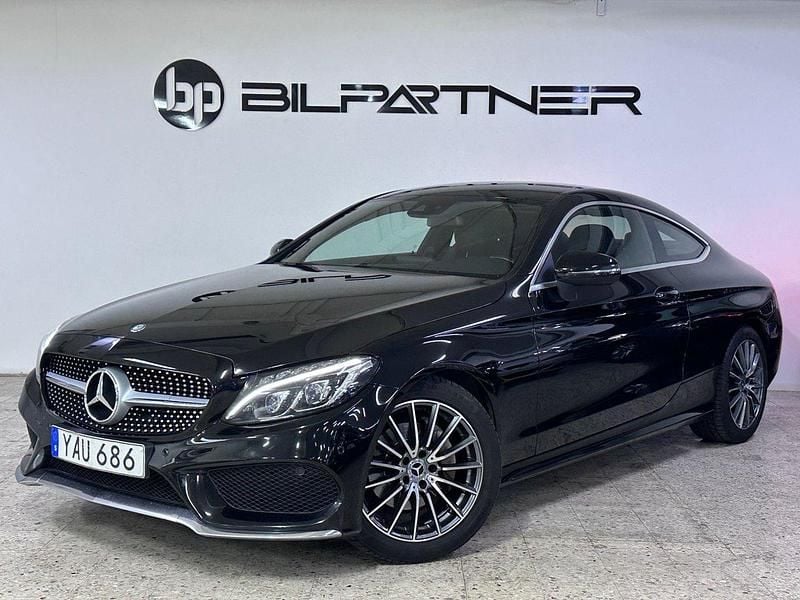 Svart Begagnad 2015 Mercedes C220 AMG Sportkupé | 189 900 kr (Marknadspris) - Bild 1/4