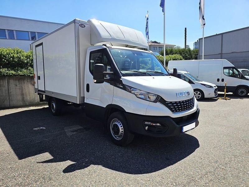 Begagnad Iveco Daily 136 HK (100 kW) 2024 Vit Pickup