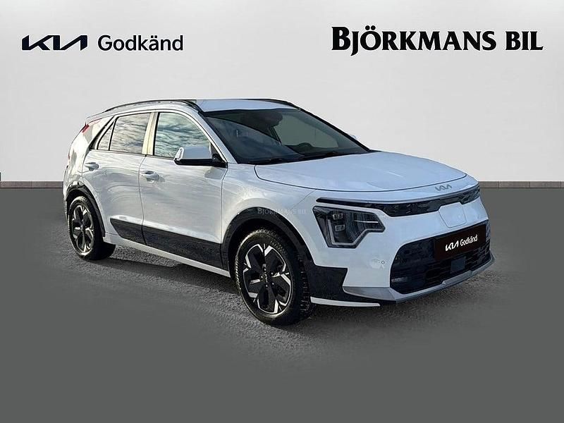 Begagnad Kia Niro 2022 Vit SUV