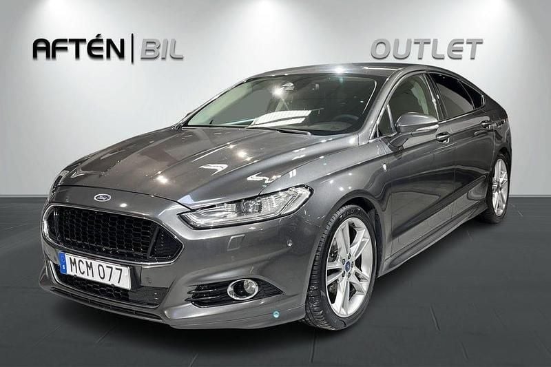 Magnetic Begagnad 2015 Ford Mondeo Business Edition Sedan | 124 800 kr (Marknadspris) - Bild 1/3
