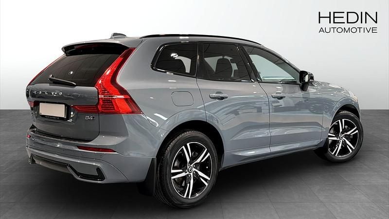 Begagnad Volvo XC60 R-Design 197 HK (144 kW) 2022 Grå SUV