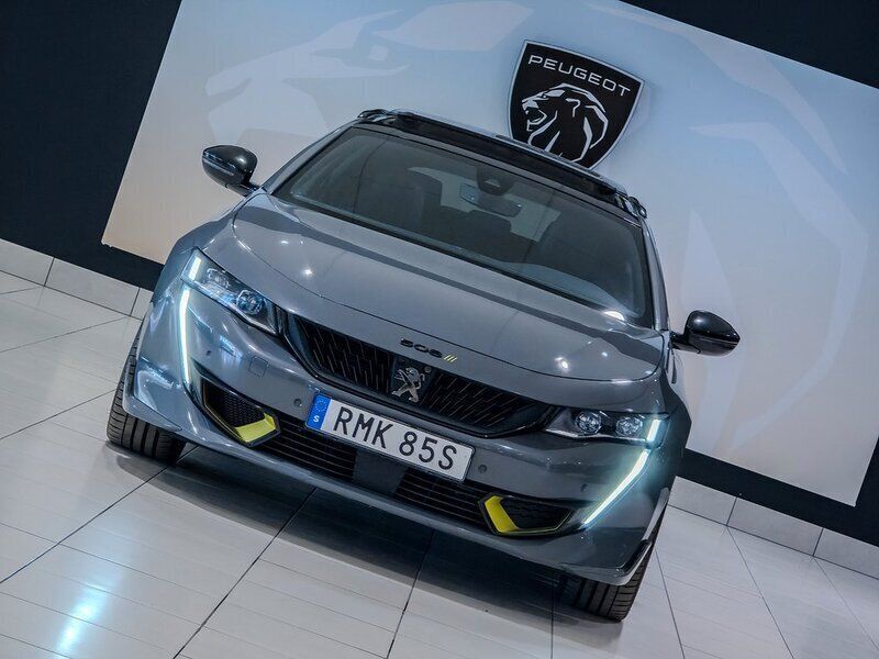 Grå Begagnad 2021 Peugeot 508 Peugeot Sport Engineered Kombi | 469 900 kr - Bild 1/4