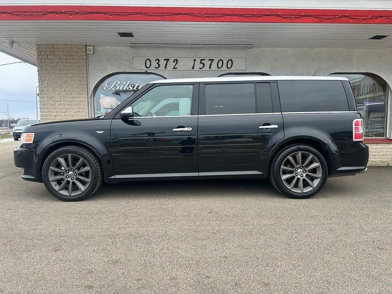 Begagnad Ford Flex Limited 355 HK (261 kW) 2010 Svart SUV