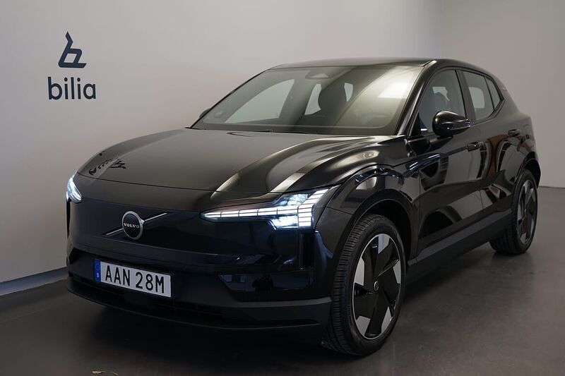 Svart Begagnad 2024 Volvo EX30 Plus SUV | 369 500 kr (Superpris) - Bild 1/3