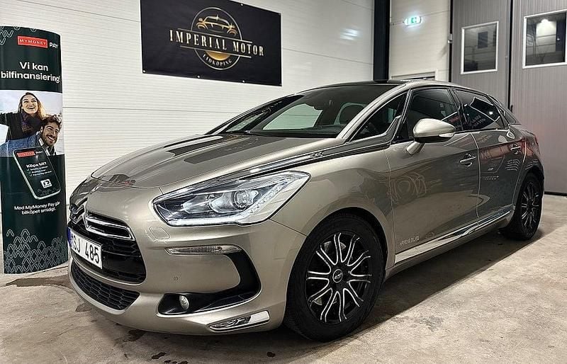 Begagnad Citroën DS5 163 HK (119 kW) 2012 Grå Halvkombi