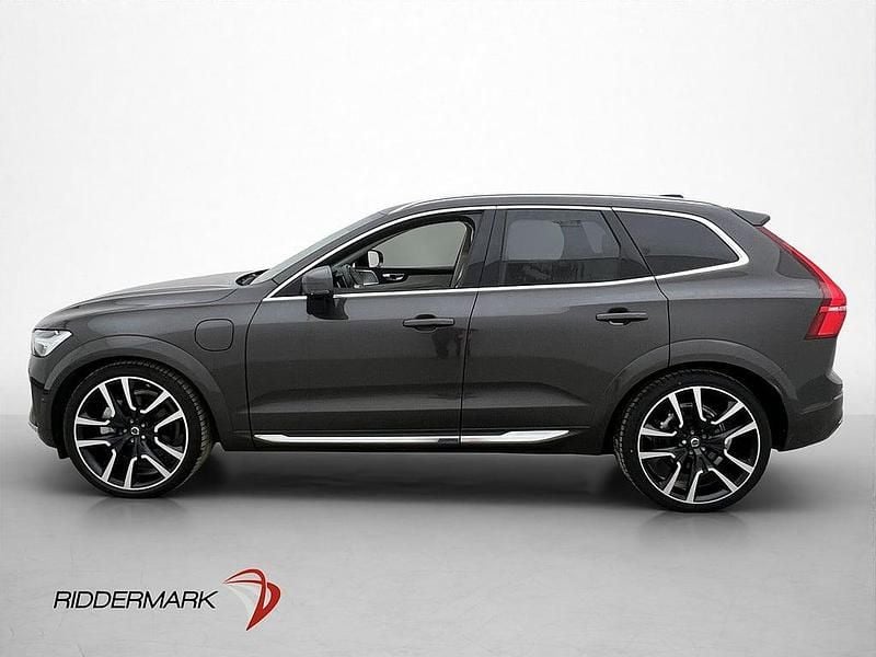 Begagnad Volvo XC60 Ultimate 463 HK (340 kW) 2024 Grå SUV