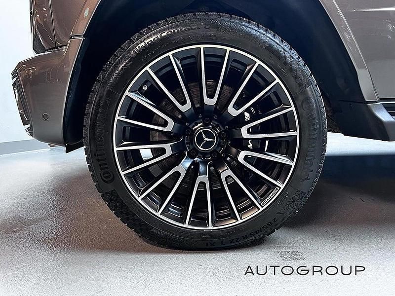 Begagnad Mercedes G63 AMG AMG 585 HK (430 kW) 2024 Grå SUV