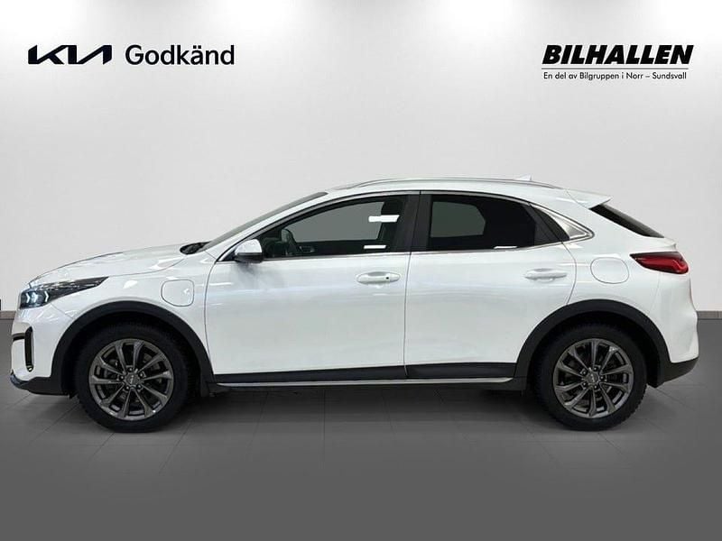Begagnad Kia XCeed 141 HK (103 kW) 2022 Vit SUV