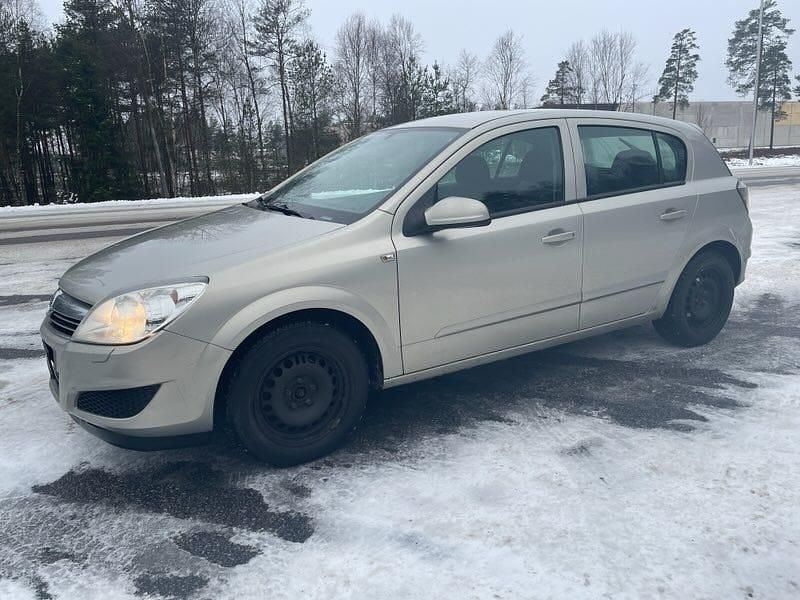 Begagnad 2007 Opel Astra Halvkombi | 14 900 kr (Bra pris) - Bild 1/4