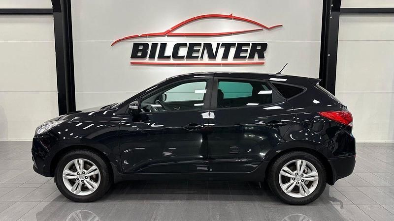 Svart Begagnad 2011 Hyundai ix35 SUV | 89 800 kr (Lite dyr) - Bild 1/4