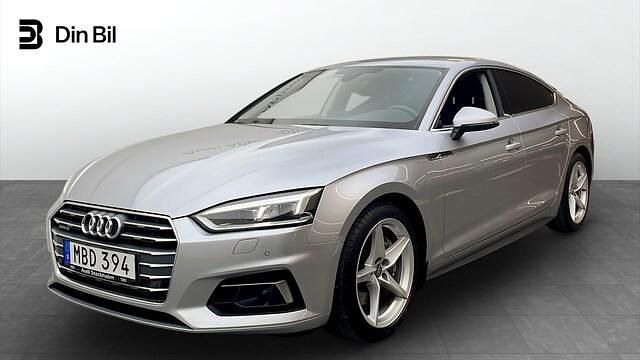 Silver Begagnad 2018 Audi A5 Sportback Comfort Halvkombi | 259 000 kr (Bra pris) - Bild 1/4