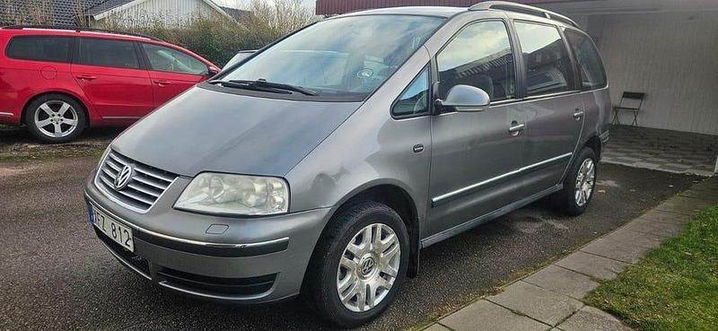 Begagnad 2005 VW Sharan Minibuss | 14 999 kr - Bild 1/4