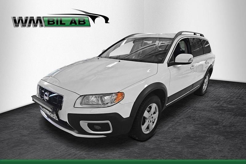 Vit Begagnad 2013 Volvo XC70 Momentum Kombi | 134 000 kr (Marknadspris) - Bild 1/4