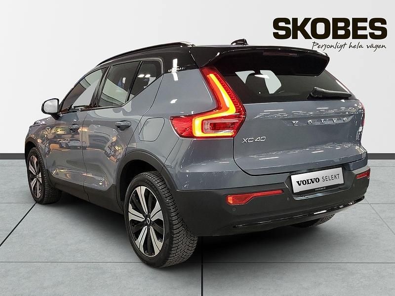 Begagnad Volvo XC40 Single Motor 175 kW (238 HK) 2023 Grå SUV