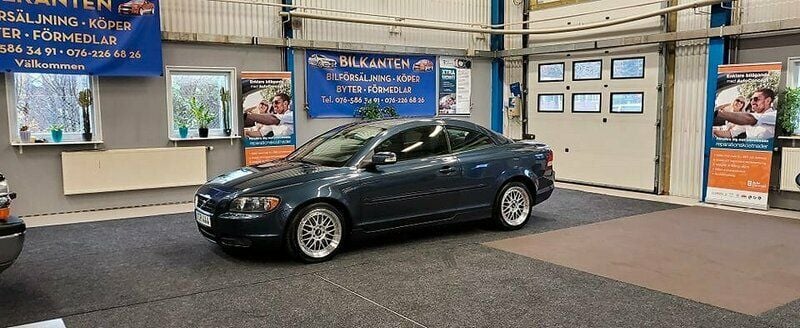 Blå Begagnad 2009 Volvo C70 Kinetic Cab | 94 900 kr (Lite dyr) - Bild 1/4