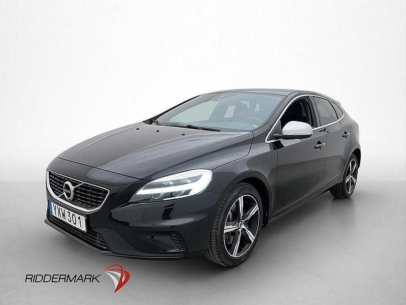 Begagnad Volvo V40 R-Design 152 HK (111 kW) 2018 Svart Halvkombi