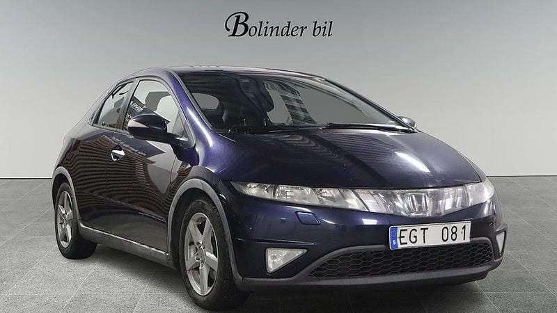 Blå Begagnad 2008 Honda Civic Sport Halvkombi | 44 900 kr (Marknadspris) - Bild 1/4