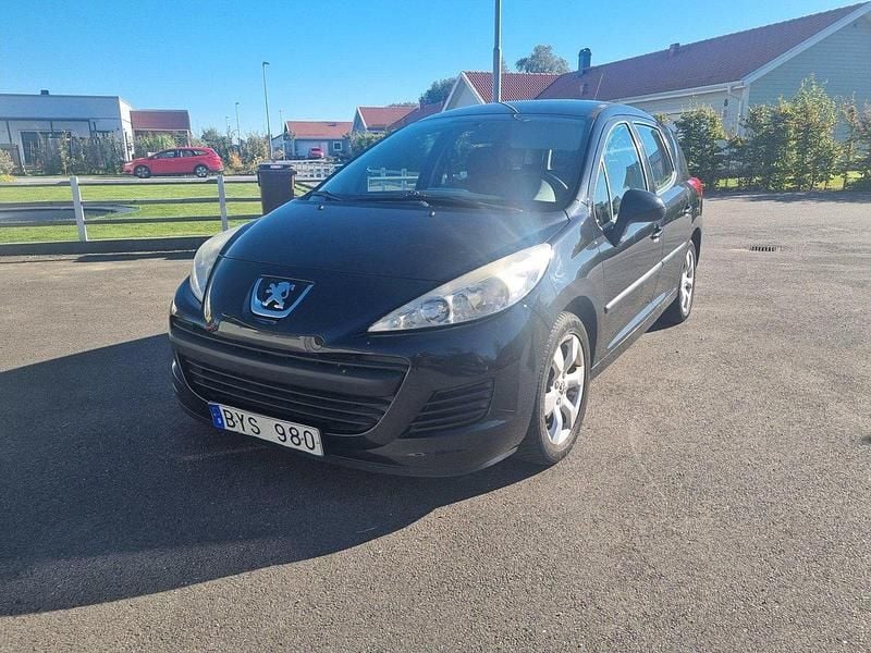 Svart Begagnad 2010 Peugeot 207 Kombi | 40 000 kr (Marknadspris) - Bild 1/4