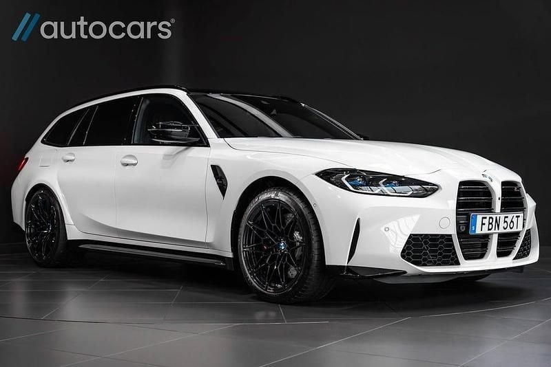 Vit Begagnad 2023 BMW M3 Competition Edition Kombi | 998 750 kr (Marknadspris) - Bild 1/4