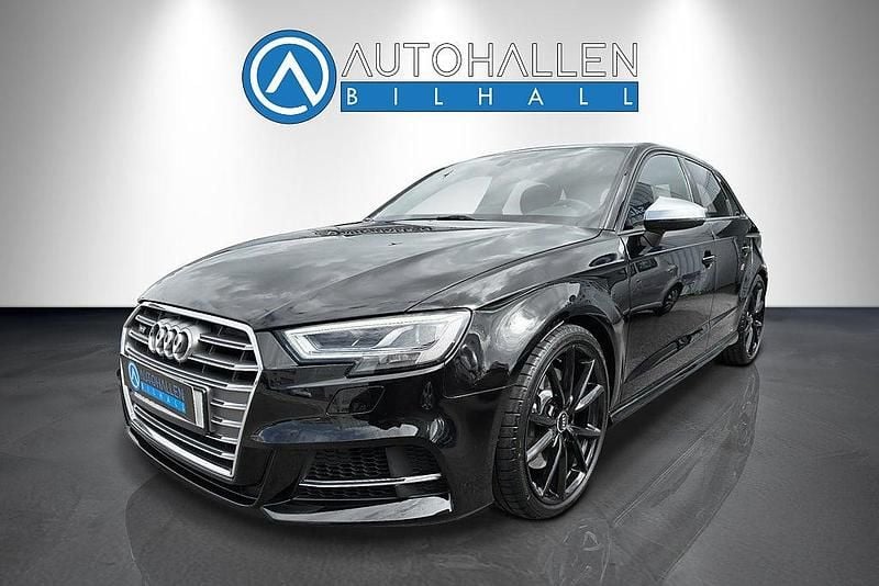 Svart Begagnad 2018 Audi S3 Sportback Halvkombi | 274 900 kr (Bra pris) - Bild 1/4