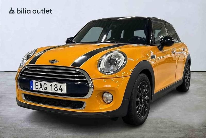 Orange Begagnad 2015 Mini Cooper Halvkombi | 139 900 kr - Bild 1/1