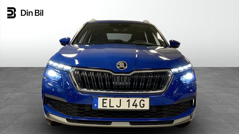 Begagnad Skoda Kamiq Style 110 HK (80 kW) 2023 Energy blue SUV