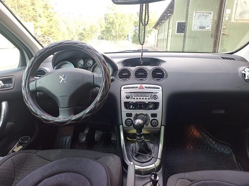 Begagnad Peugeot 308 SW 156 HK (114 kW) 2010 Kombi