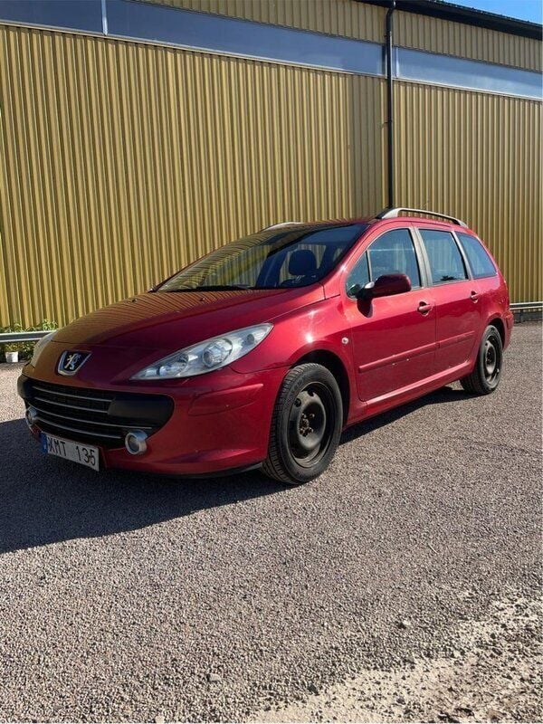 Röd Begagnad 2007 Peugeot 307 Kombi | 22 000 kr (Marknadspris) - Bild 1/4