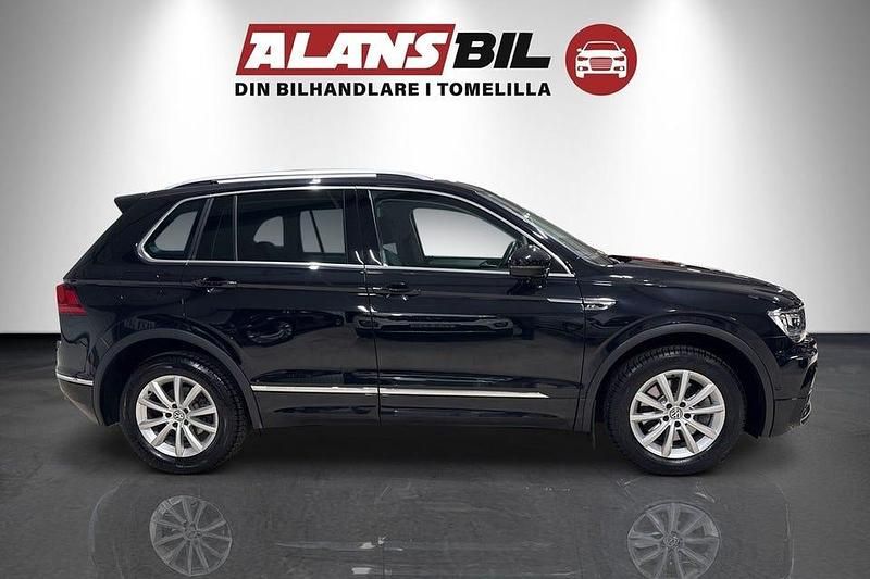 Begagnad VW Tiguan 190 HK (139 kW) 2020 Svart SUV