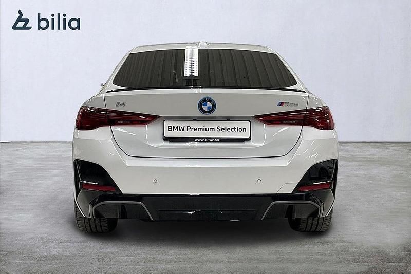 Begagnad BMW i4 M Sport 442 kW (601 HK) 2025 Vit Sedan