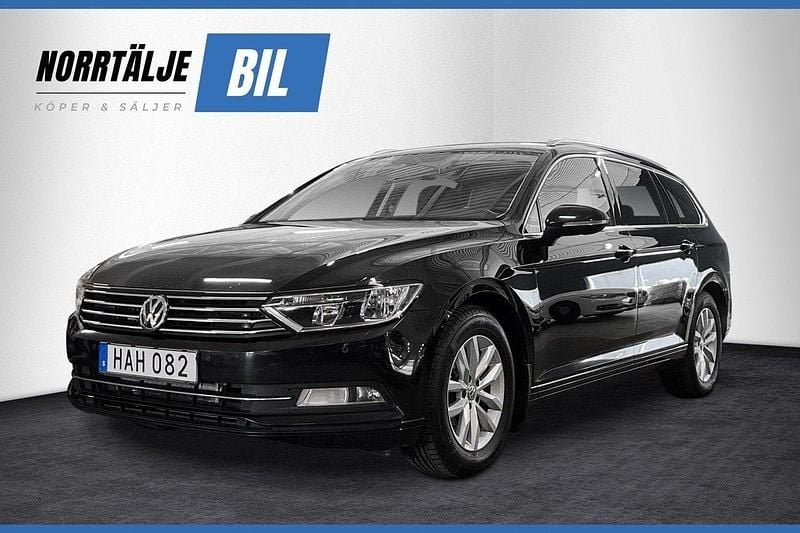 Svart Begagnad 2015 VW Passat Kombi | 124 900 kr (Bra pris) - Bild 1/4