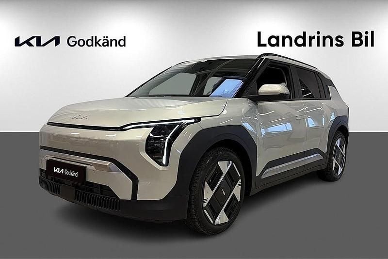 Ivory silver [isg] metallic Begagnad 2025 Kia EV3 Plus SUV | 459 300 kr (Bra pris) - Bild 1/4