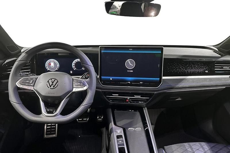 Ny VW Passat 193 HK (141 kW) 2026 Grå