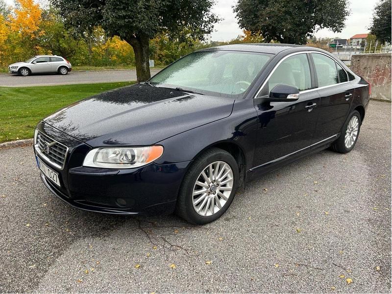 Blå Begagnad 2007 Volvo S80 Sedan | 89 500 kr (Dyr) - Bild 1/4