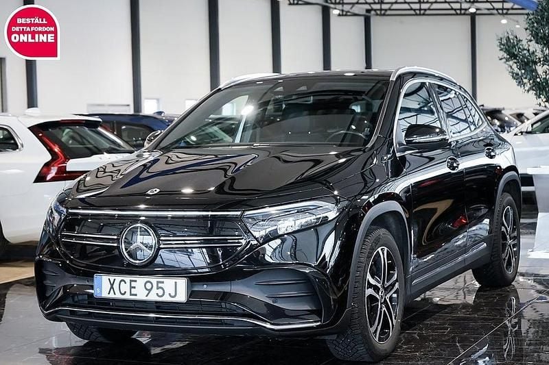 Begagnad Mercedes EQA300 AMG 167 kW (228 HK) 2022 Svart SUV